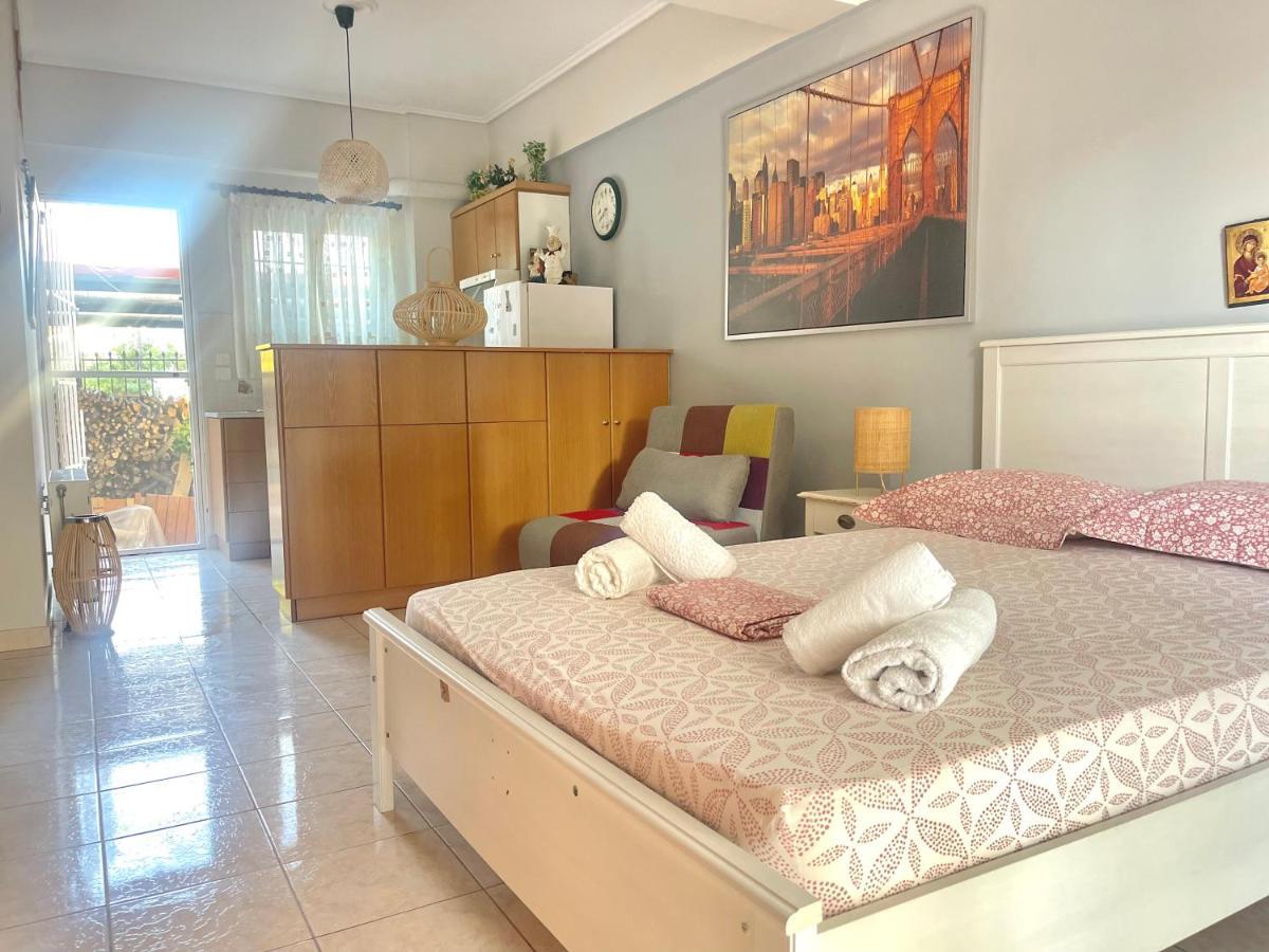 Nikitas Apartment 1 Каламата Екстериор снимка